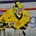 Fyra i målvaktsligan i ett lag som ligger 14:e... Lundberg ligger bra till att bli årets spelare. FOTO: RUNE ÅHLÉN